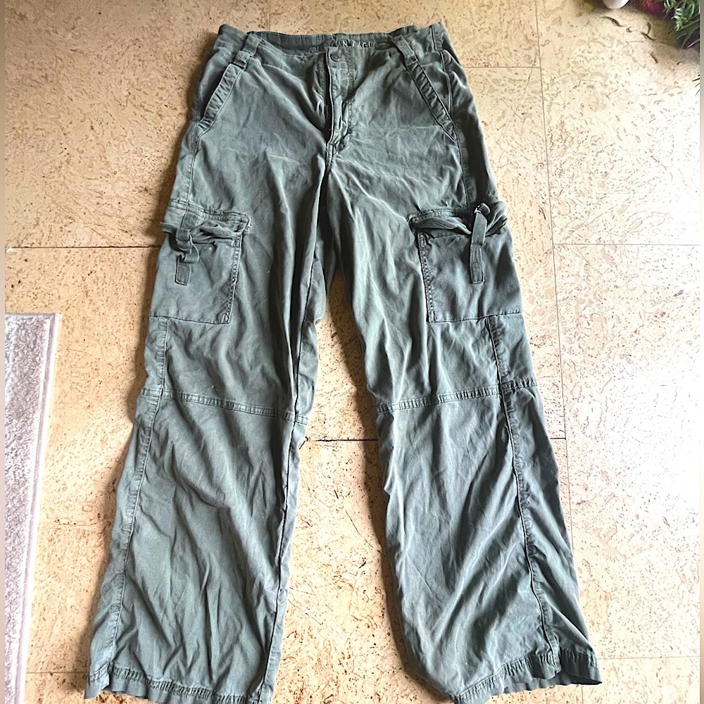 green American Eagle pants